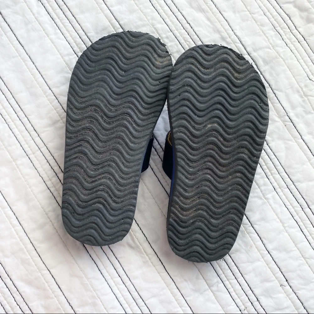 Hanna Andersson Slides Sandals in Black and Blue 9.5